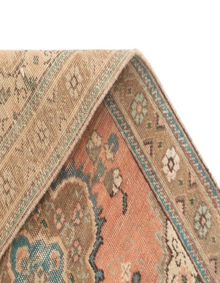 Detail image of  3' 3 x 4' 11 Hamedan Rug