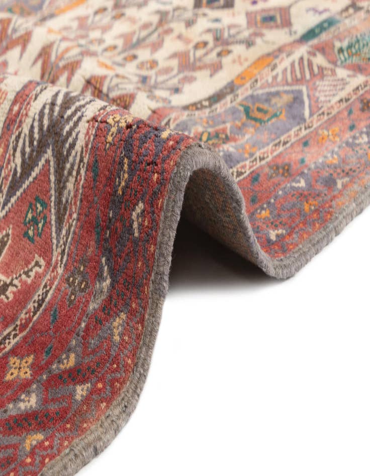 Detail image of  3' 1 x 6' 2 Hamedan Rug