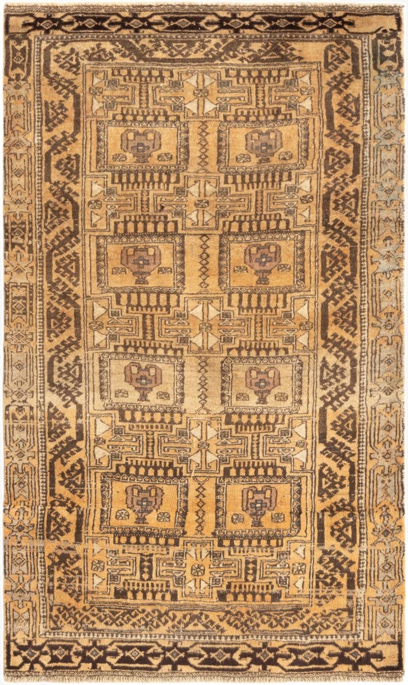  2' 11 x 5' 3 Hamedan Rug