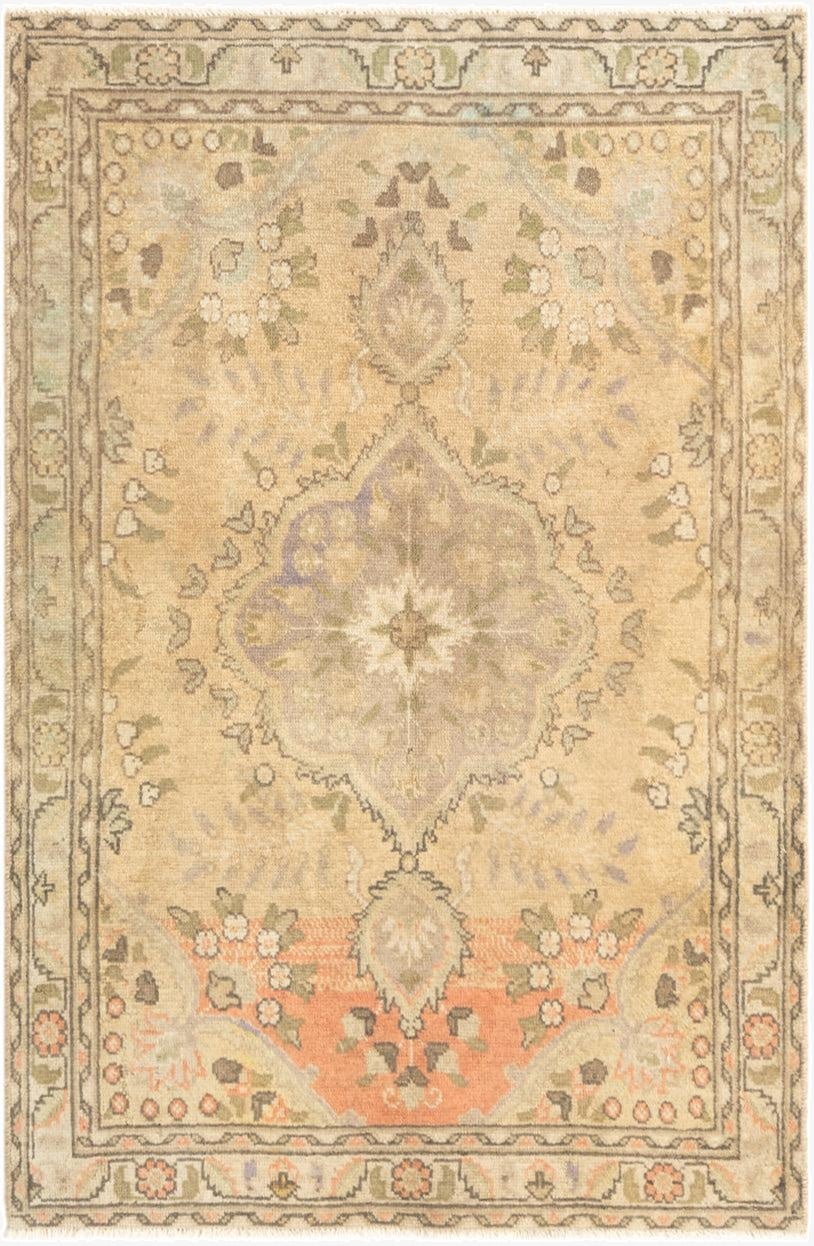  3' 1 x 4' 10 Hamedan Rug