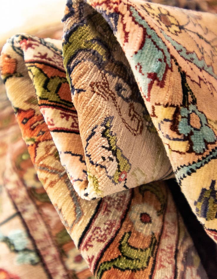 Detail image of  2' 8 x 4' 5 Hereke Silk Rug