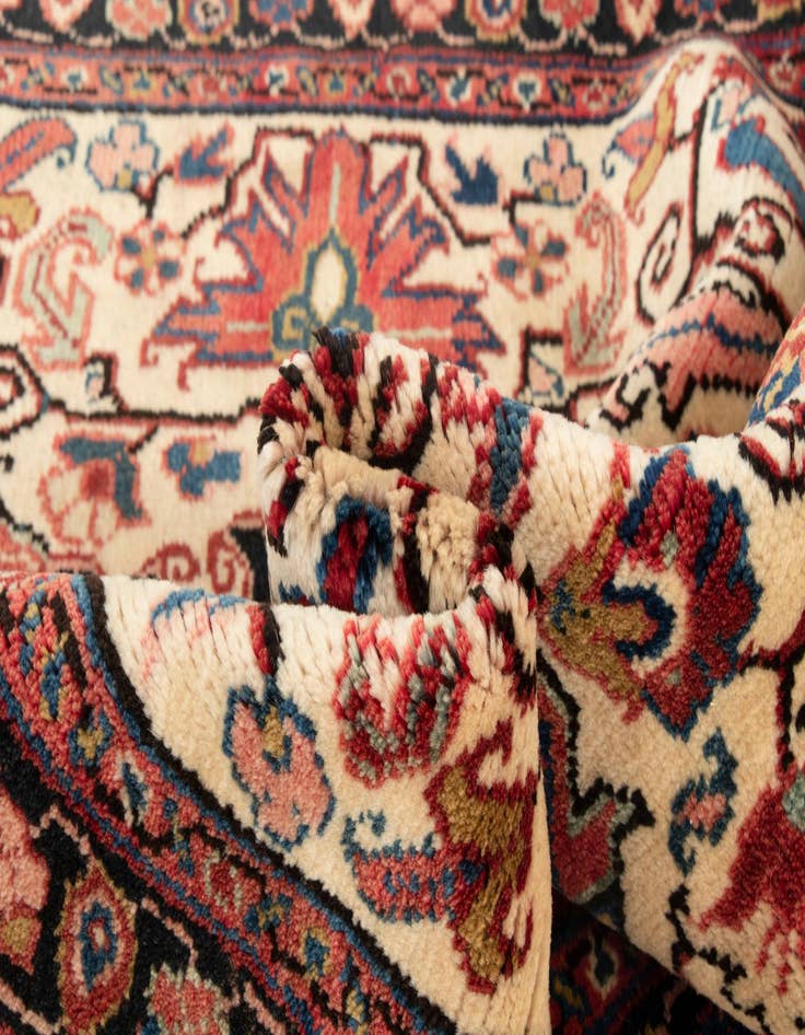 Detail image of  3' 6 x 5' 4  Hand Knotted Heriz Persian Wool Rug