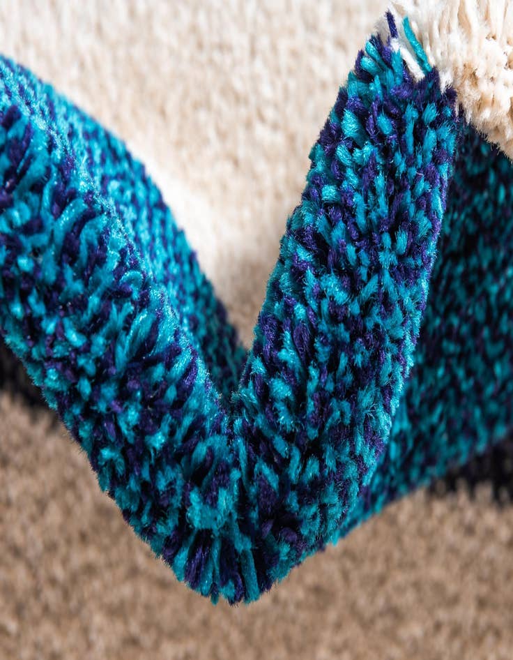 Detail image of  7' x 10'  Washable Hyacinth Rug