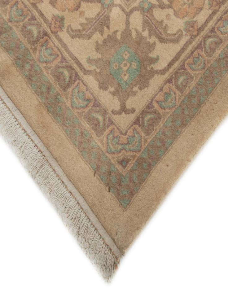 Detail image of  8' 6 x 11' 8  Hand Knotted Indo Tabriz Wool Rug