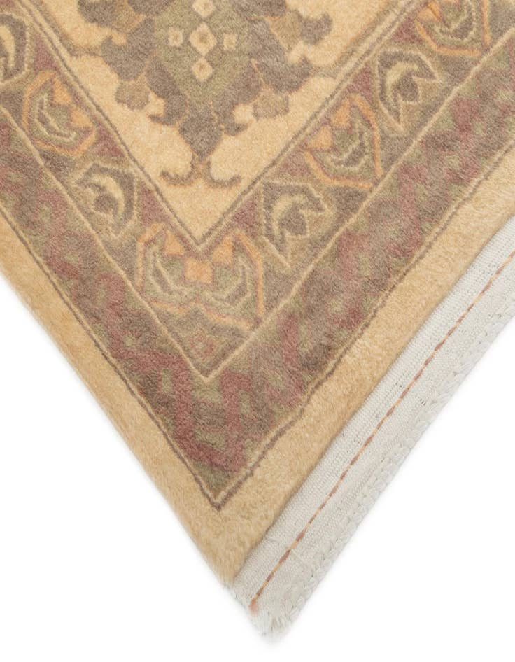 Detail image of 8' 4 x 10' 6 Hand Knotted Indo Tabriz Wool Rug