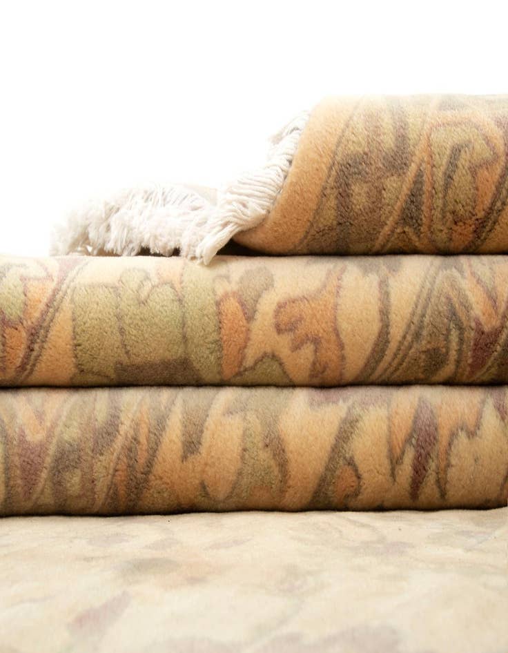 Detail image of  8' 4 x 10'  Hand Knotted Indo Tabriz Wool Rug