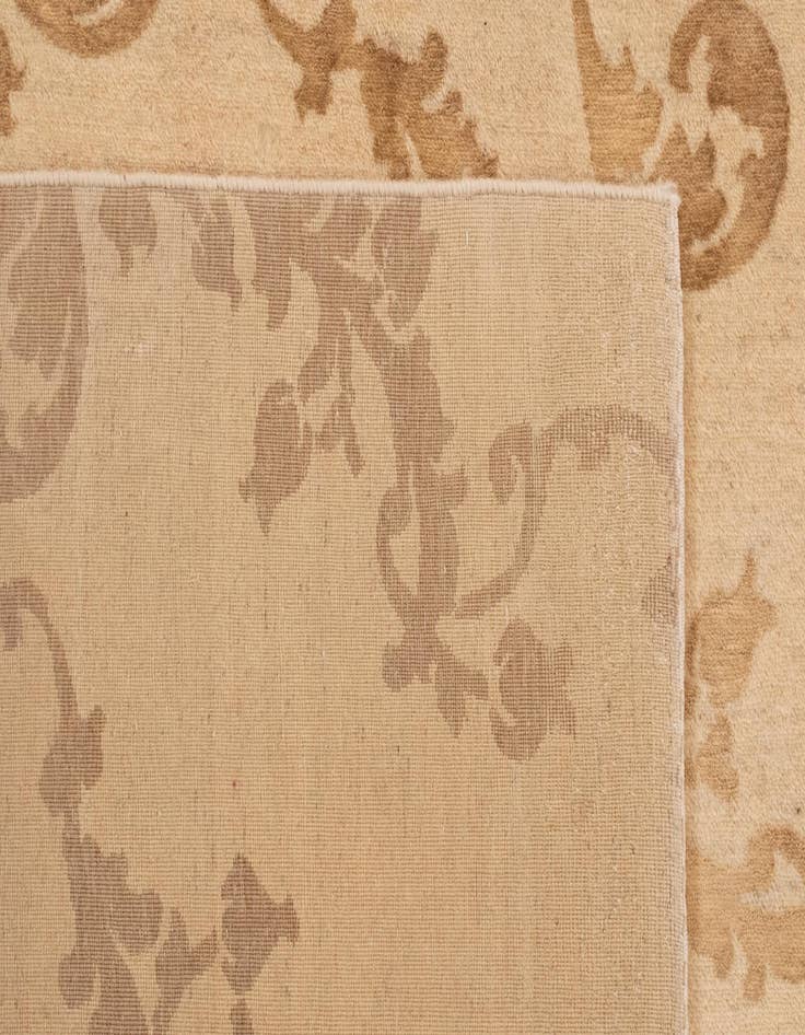 Detail image of  5' 3 x 7' 11  Hand Knotted Isfahan Persian Rug