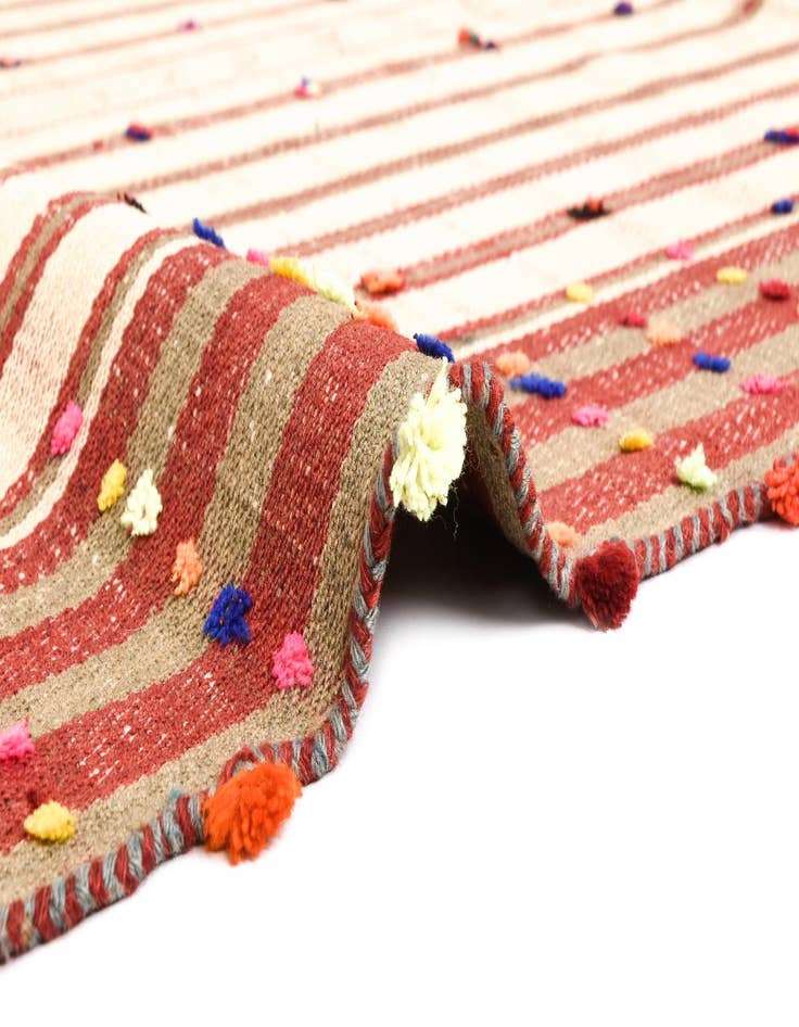 Detail image of  4' 7 x 8' 8 Jajim Rug