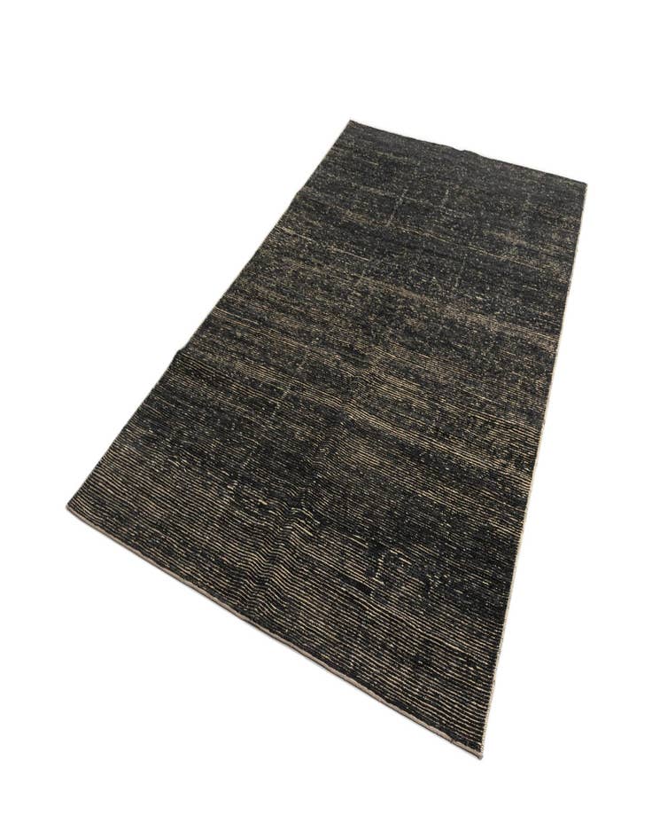 Detail image of  6' x 10' Juma Wool Rug