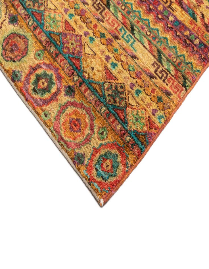 Detail image of  6' 6 x 9' 6 Juma Wool Rug