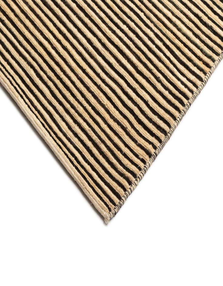 Detail image of  7' 9 x 11' 7 Juma Wool Rug