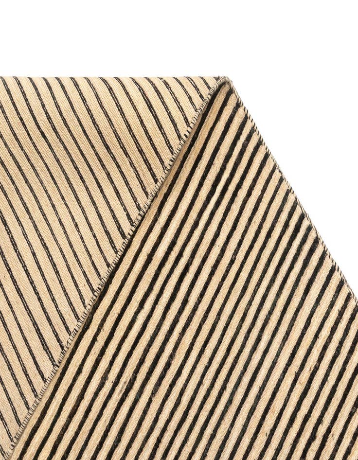 Detail image of  7' 9 x 11' 7 Juma Wool Rug