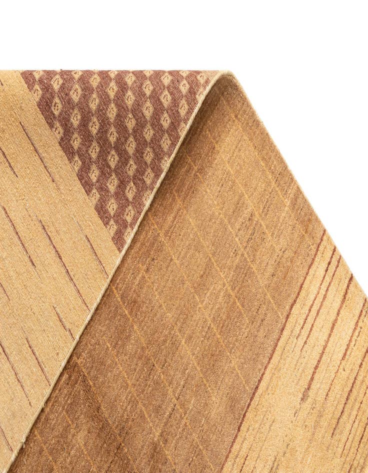 Detail image of  4' 7 x 6' 7 Juma Wool Rug