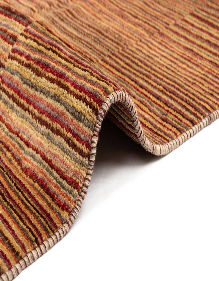 Detail image of  4' 5 x 6' 8 Juma Wool Rug