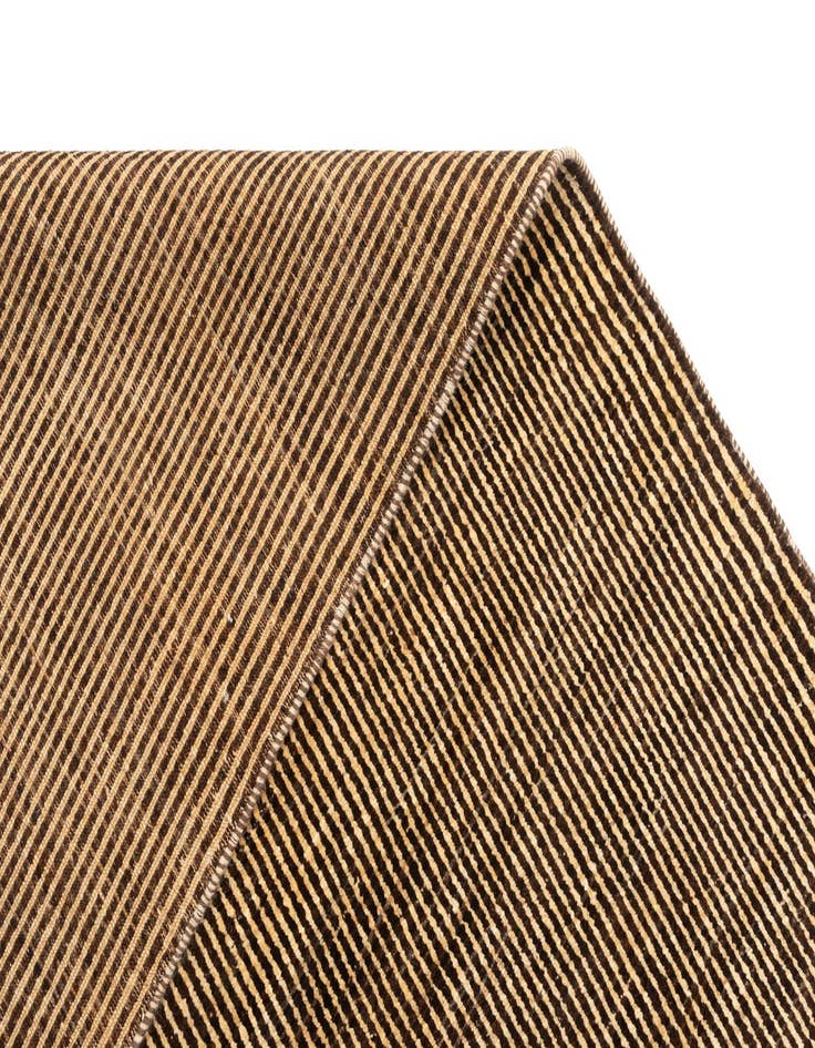 Detail image of  5' 5 x 7' 10 Juma Wool Rug