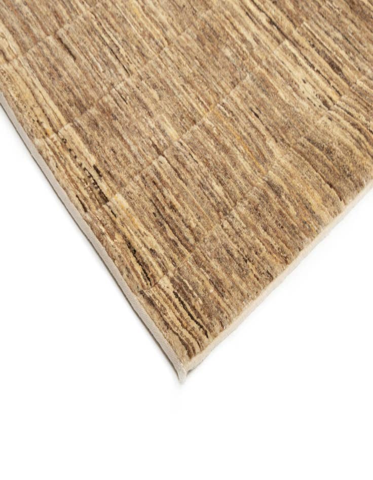 Detail image of  5' 11 x 9' 1 Juma Wool Rug