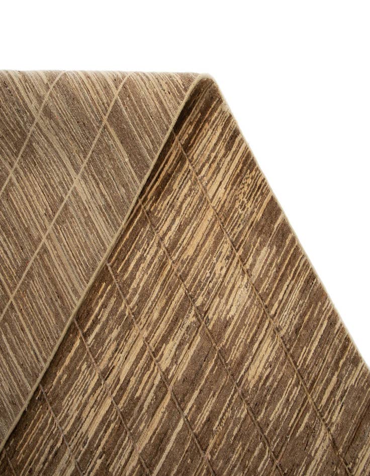 Detail image of  6' 8 x 9' 1 Juma Wool Rug