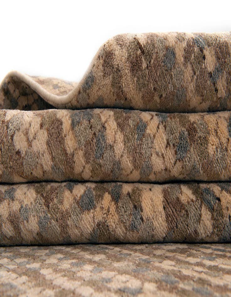 Detail image of  8' x 9' 11 Juma Wool Rug