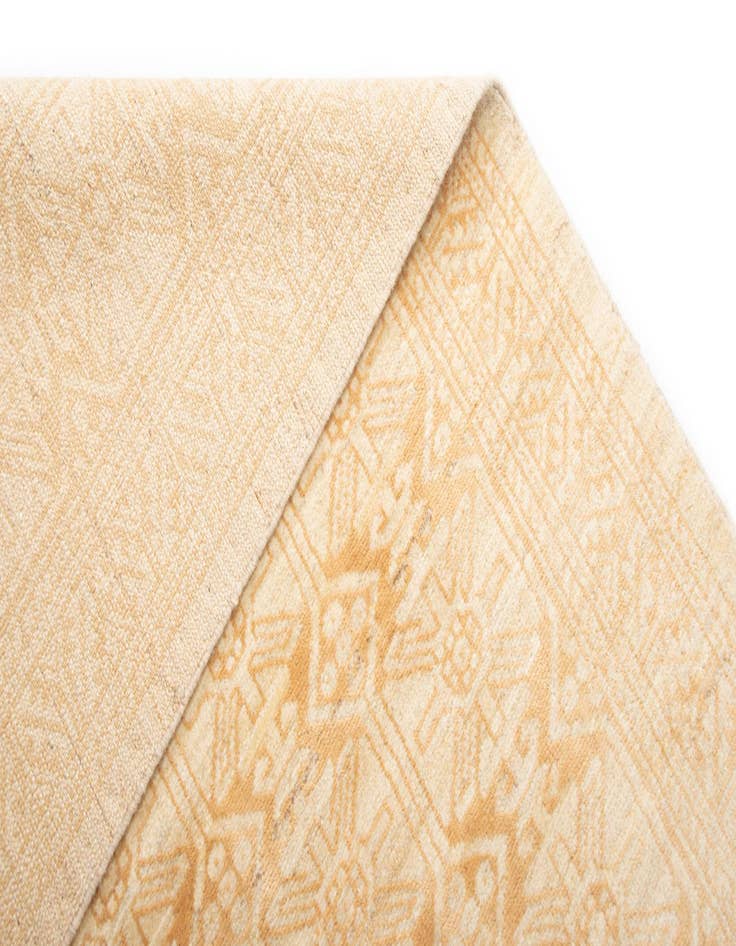 Detail image of  5' 7 x 7' 10 Juma Wool Rug