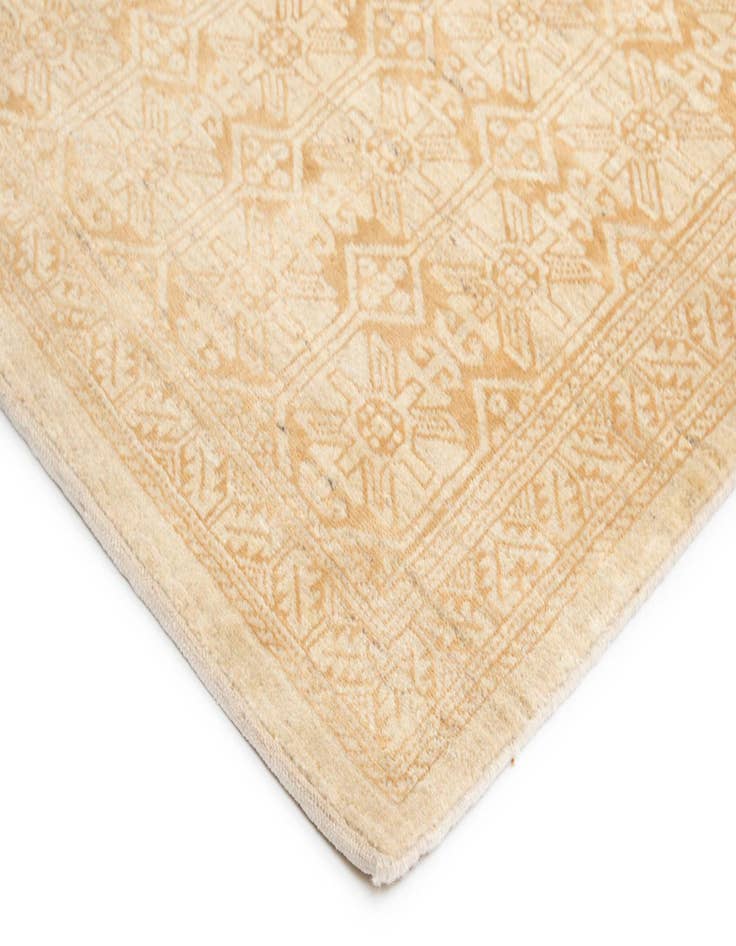 Detail image of  5' 7 x 7' 10 Juma Wool Rug