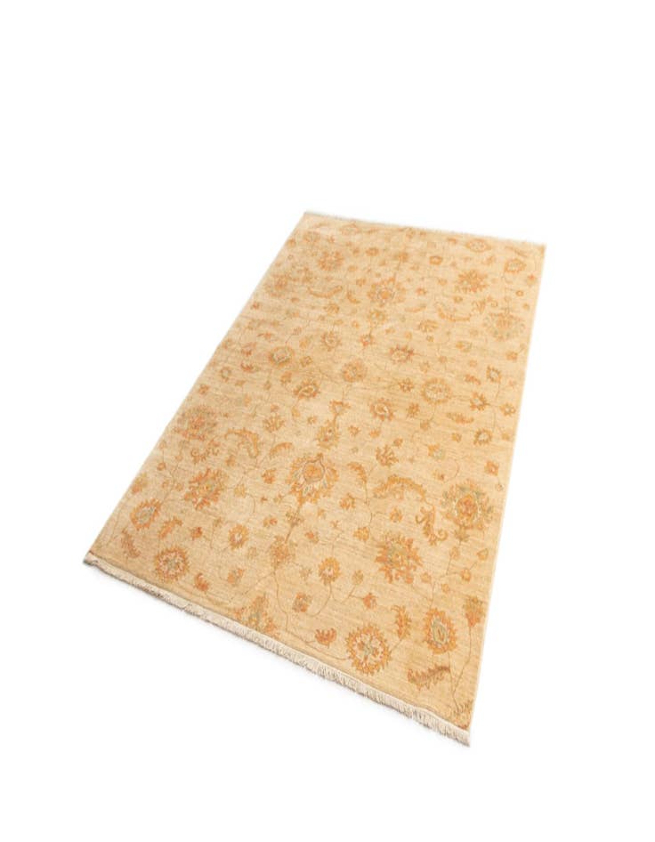 Detail image of  5' 9 x 7' 7 Kaizar Wool Rug