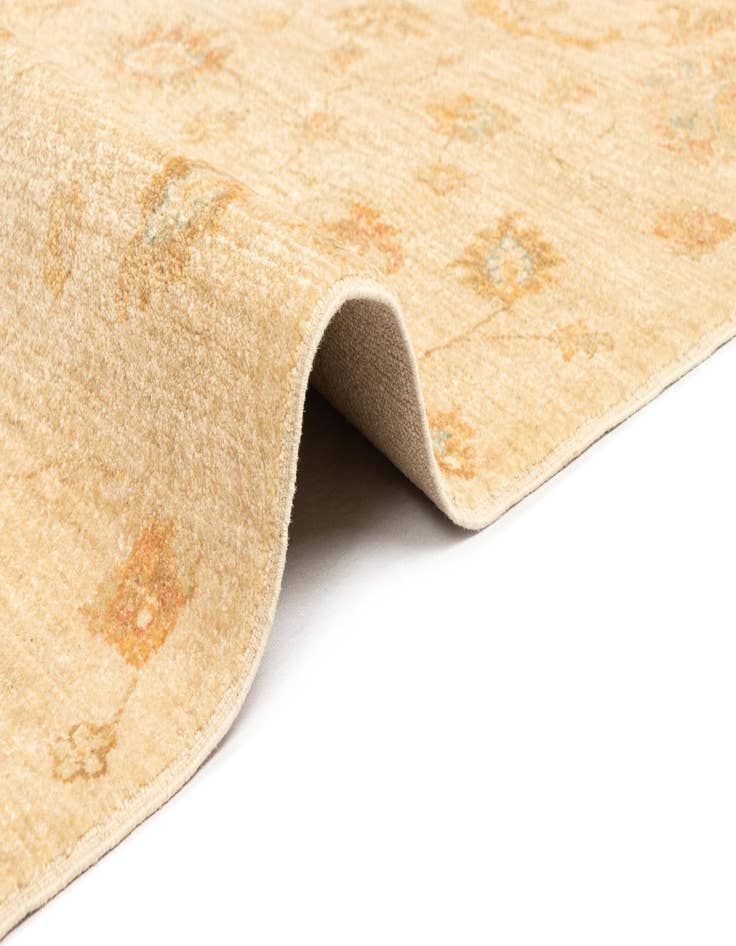 Detail image of  5' 9 x 7' 7 Kaizar Wool Rug