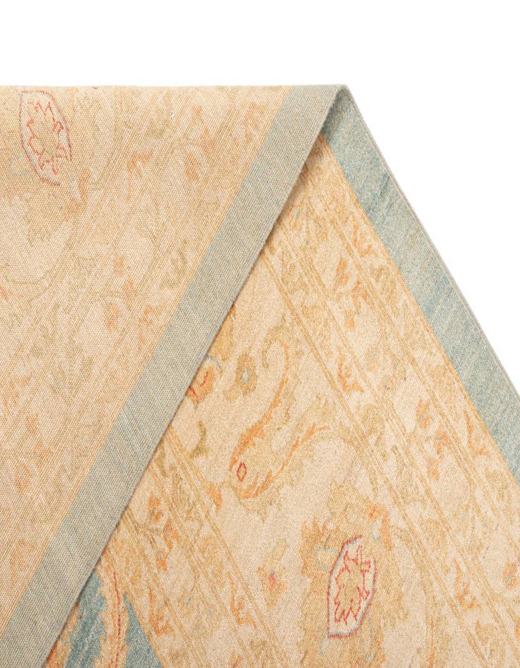 Detail image of  11' 5 x 17' 10 Kaizar Wool Rug