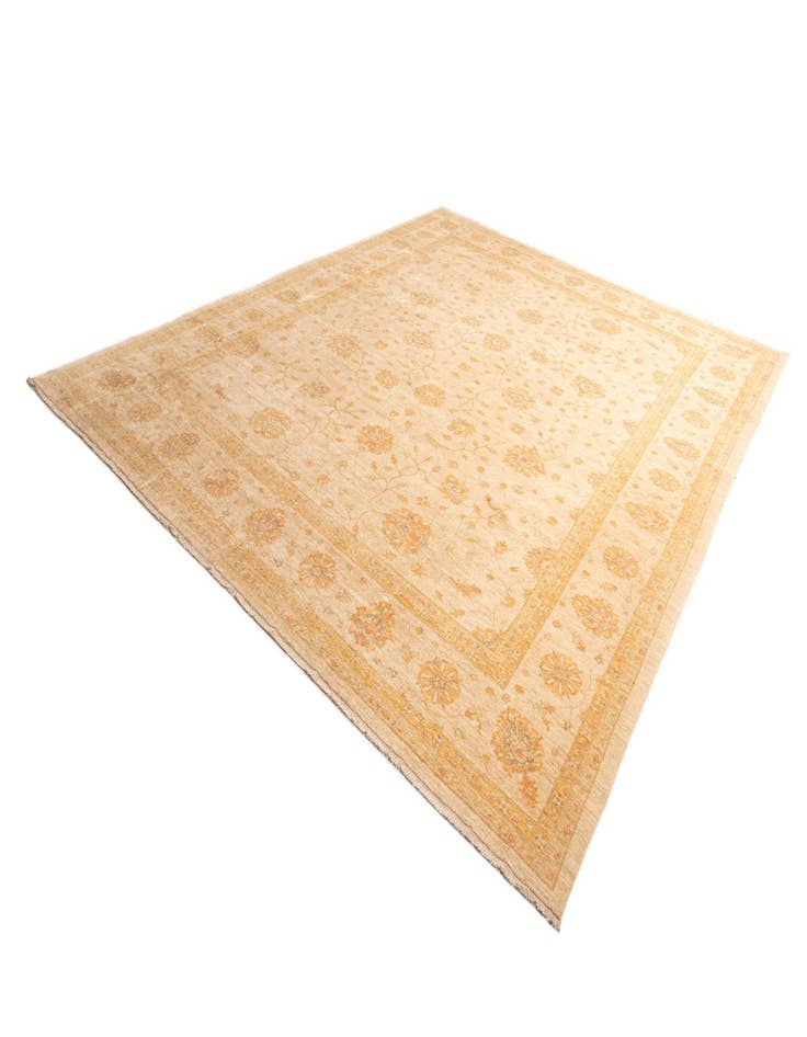 Detail image of  13' x 16' 1 Kaizar Wool Rug