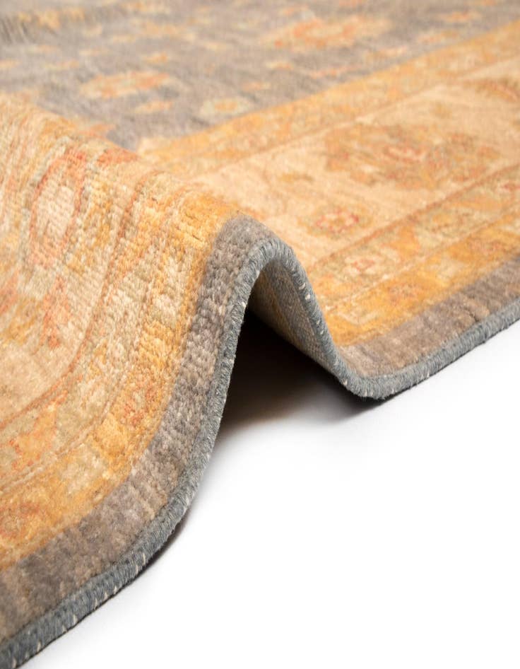 Detail image of  8' 4 x 9' 9 Kaizar Wool Rug