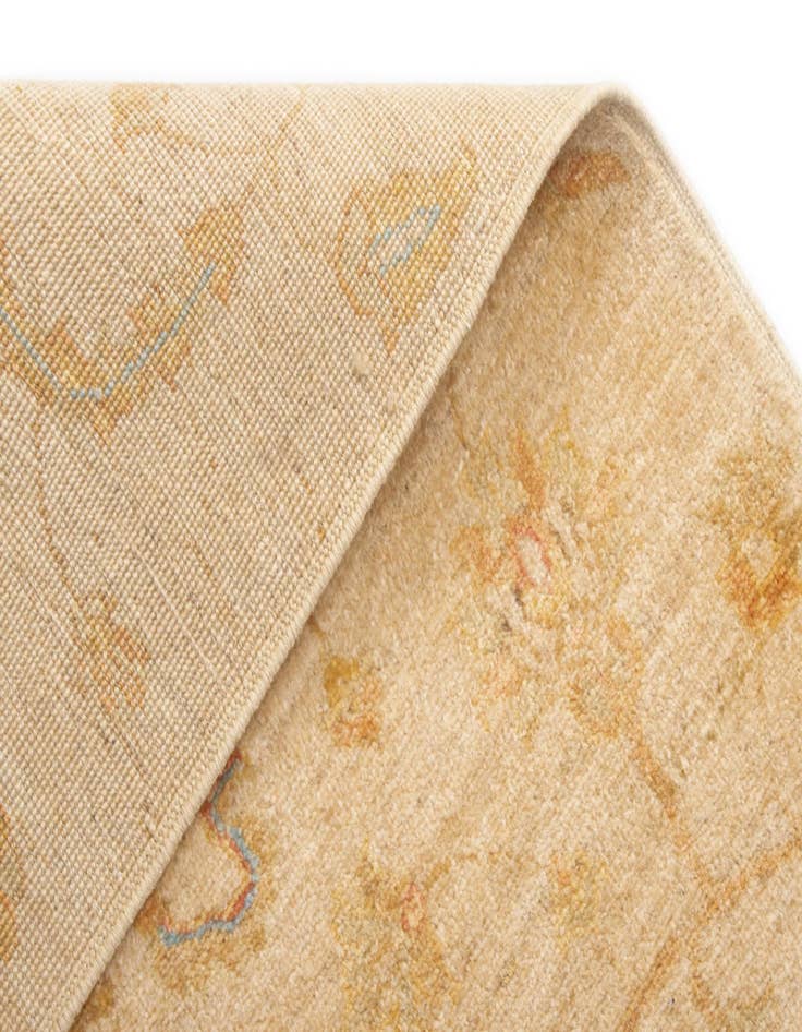 Detail image of  8' 2 x 9' 10 Kaizar Wool Rug