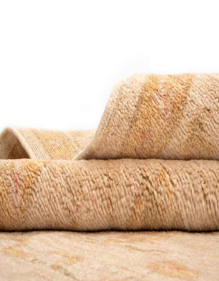 Detail image of  5' 1 x 6' 6 Kaizar Wool Rug