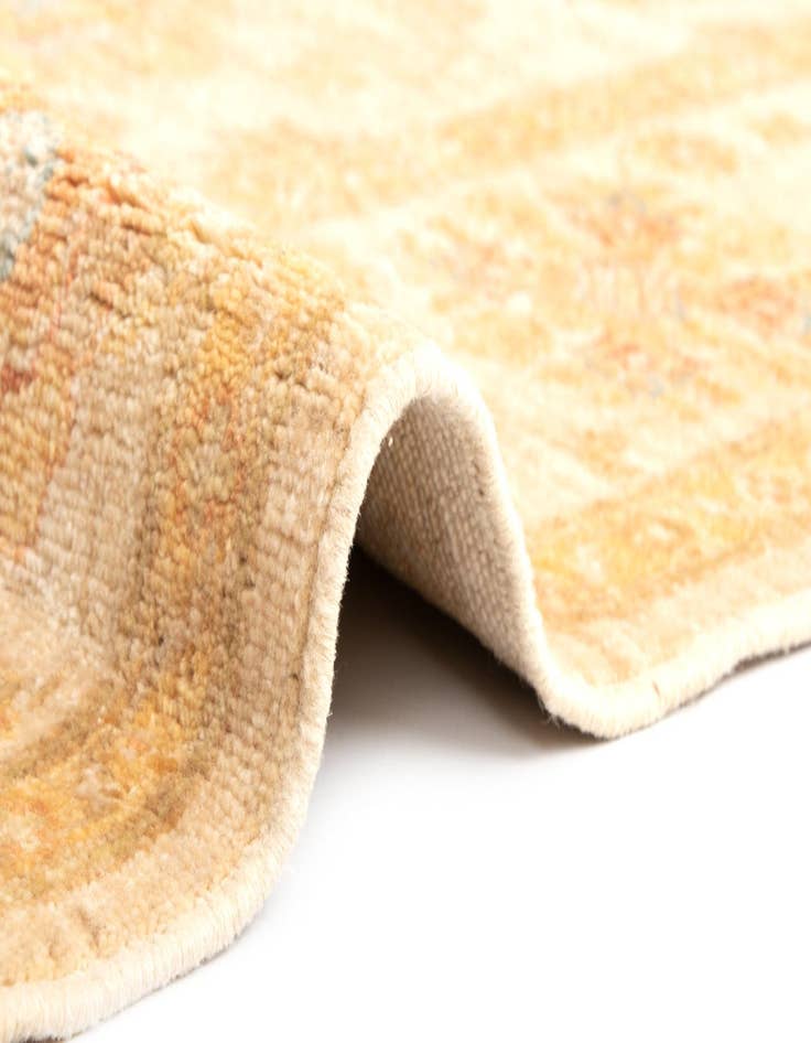 Detail image of  5' 2 x 6' 5 Kaizar Wool Rug