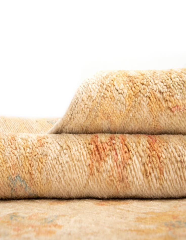 Detail image of  5' 2 x 6' 7 Kaizar Wool Rug