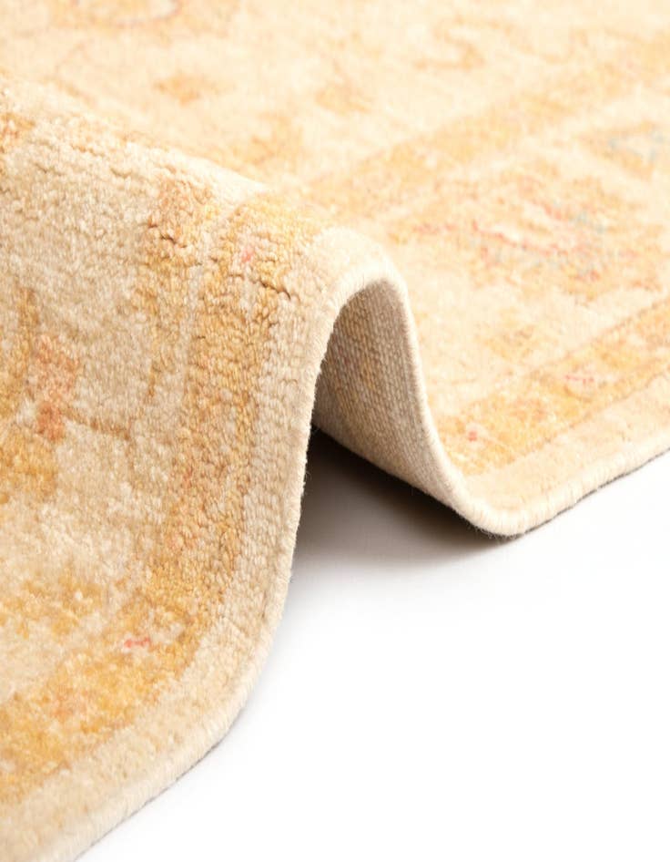 Detail image of  4' 11 x 6' 4 Kaizar Wool Rug