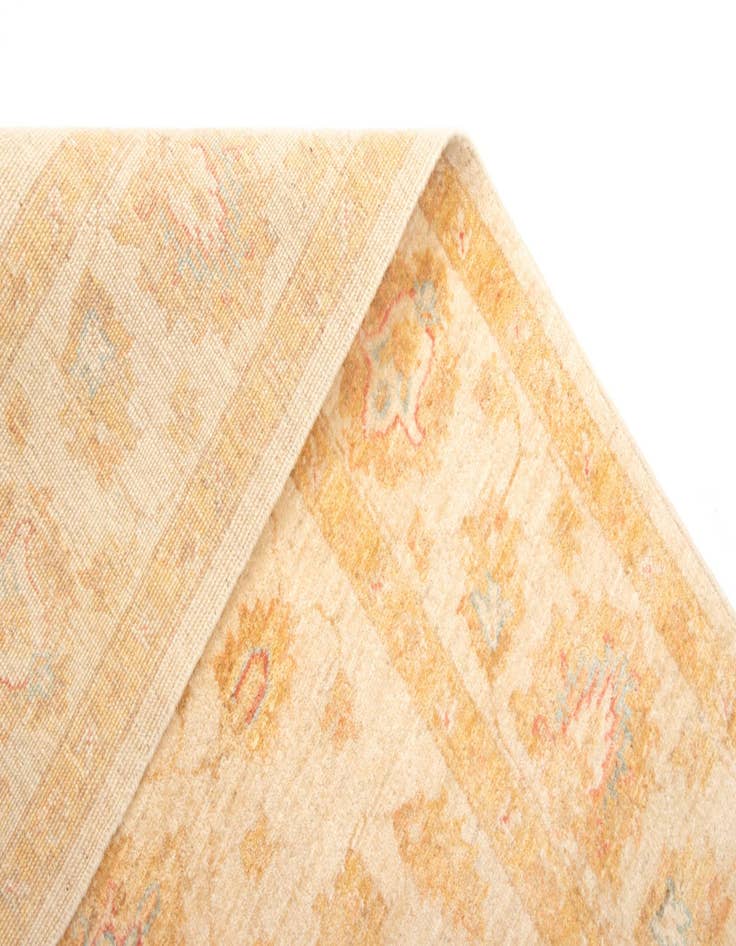 Detail image of  4' 11 x 6' 4 Kaizar Wool Rug