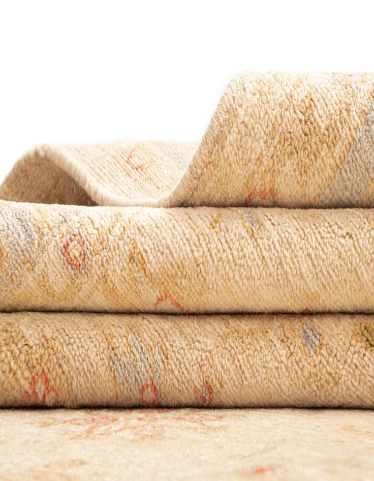 Detail image of  5' 6 x 7' 10 Kaizar Wool Rug