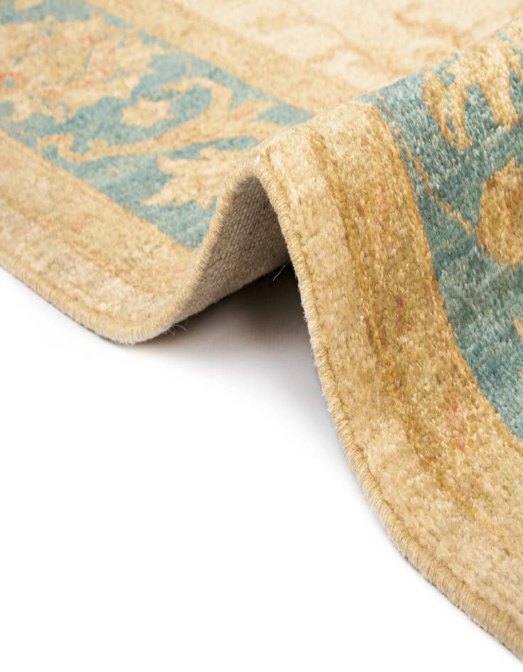 Detail image of  5' 9 x 7' 7 Kaizar Wool Rug