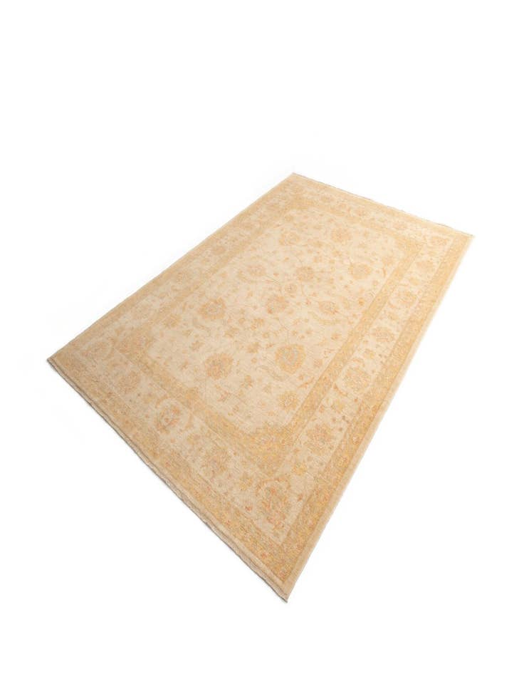 Detail image of  8' 4 x 11' 5 Kaizar Wool Rug