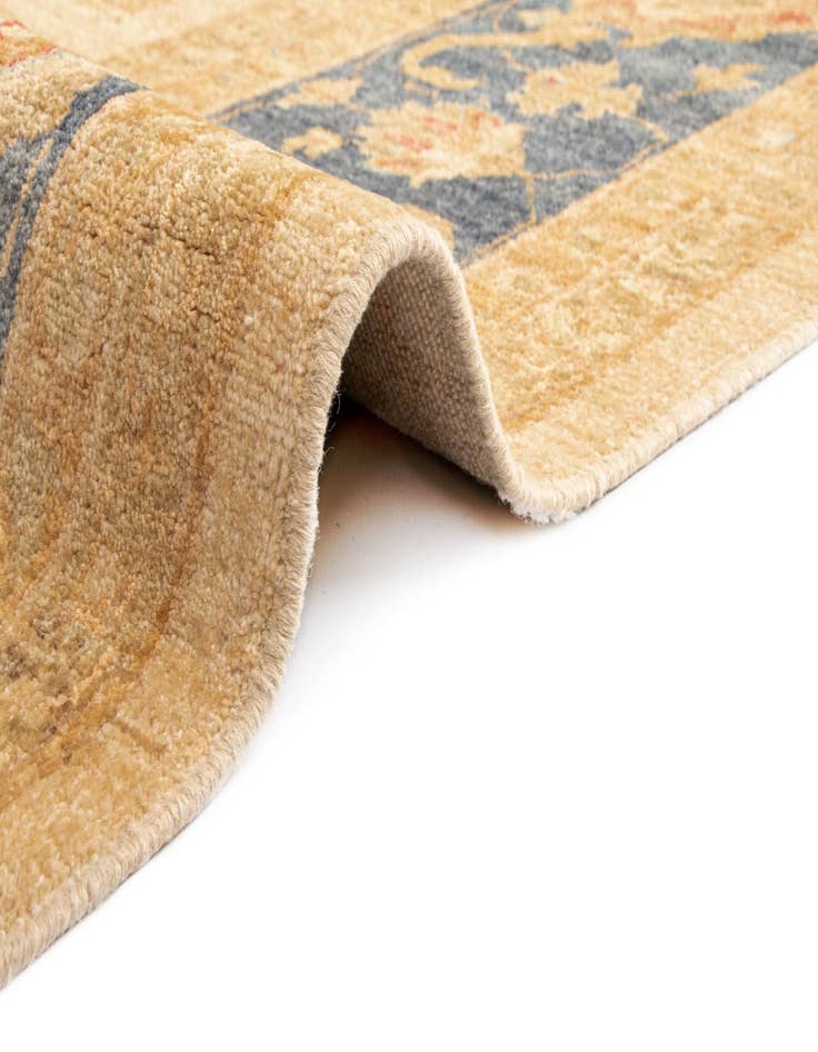 Detail image of  8' 11 x 12' 3 Kaizar Wool Rug