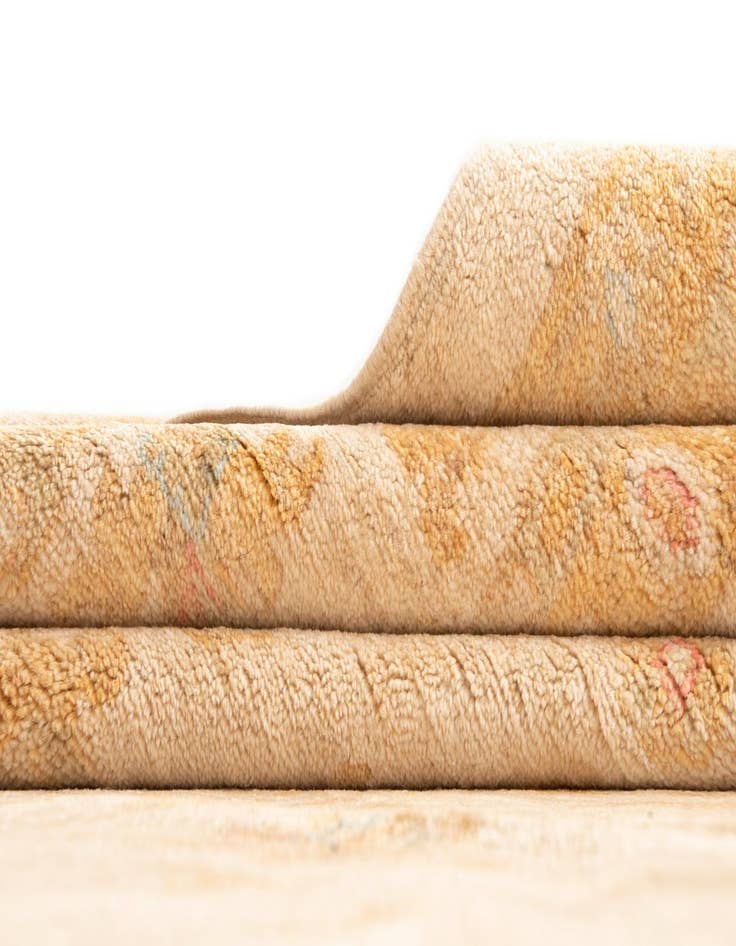 Detail image of  8' 5 x 11' 5 Kaizar Wool Rug