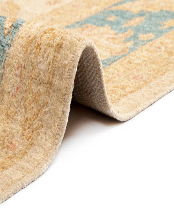 Detail image of  8' 3 x 11' 1 Kaizar Wool Rug