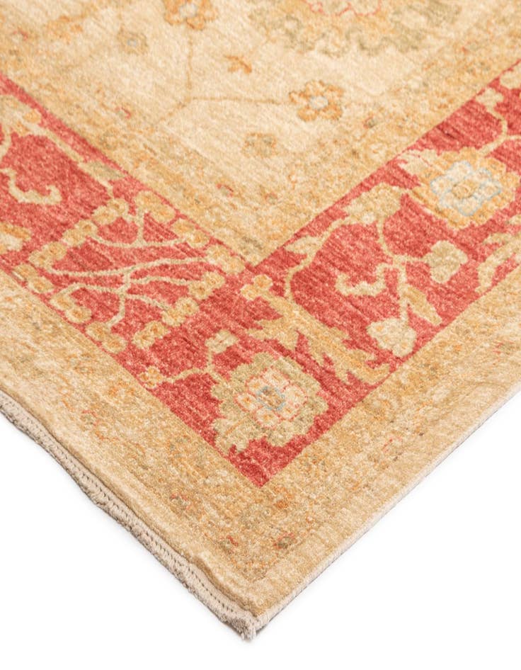 Detail image of  9' 2 x 11' 10 Kaizar Wool Rug