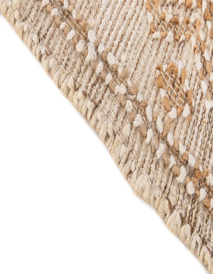 Detail image of  4' 2 x 5' 11  Hand Woven Kala Handwoven Jute Rug