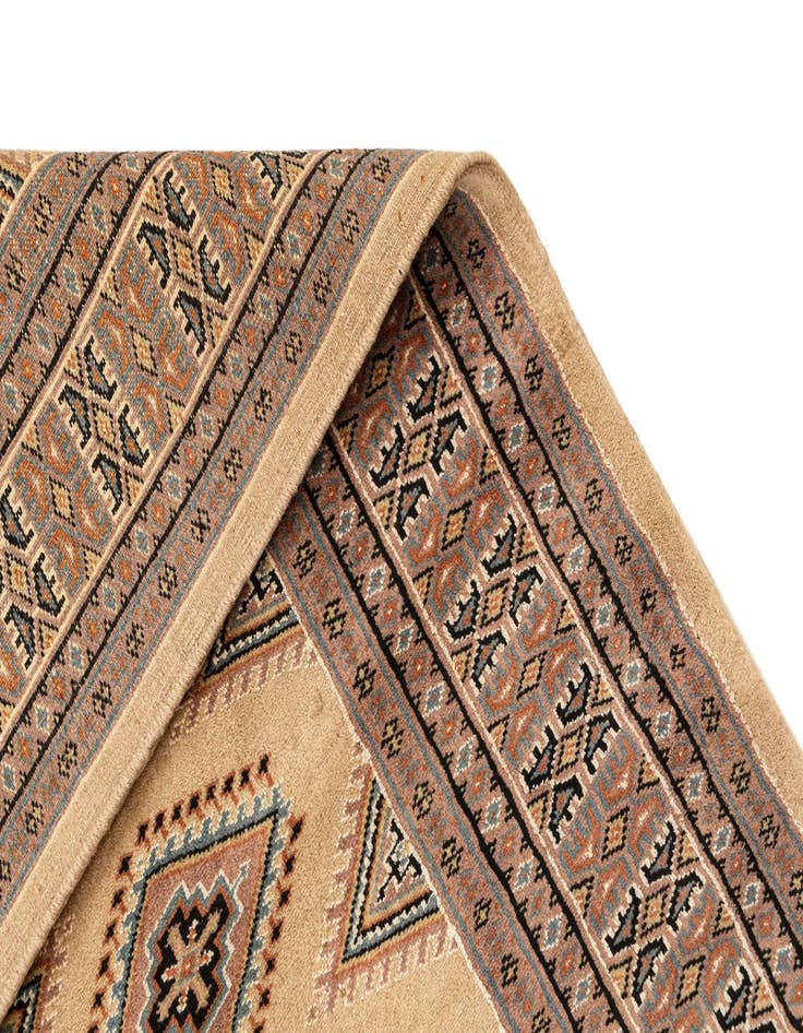 Detail image of  4' 8 x 6' 6 Karachi Royal Rug