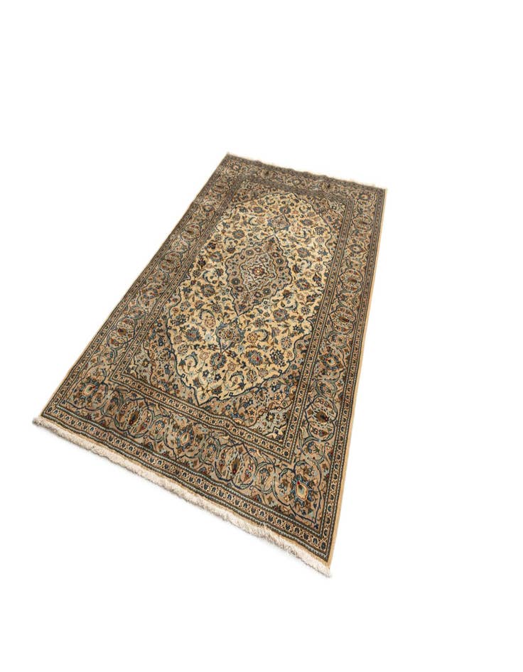 Detail image of  6' 7 x 10' 1 Kashan Rug