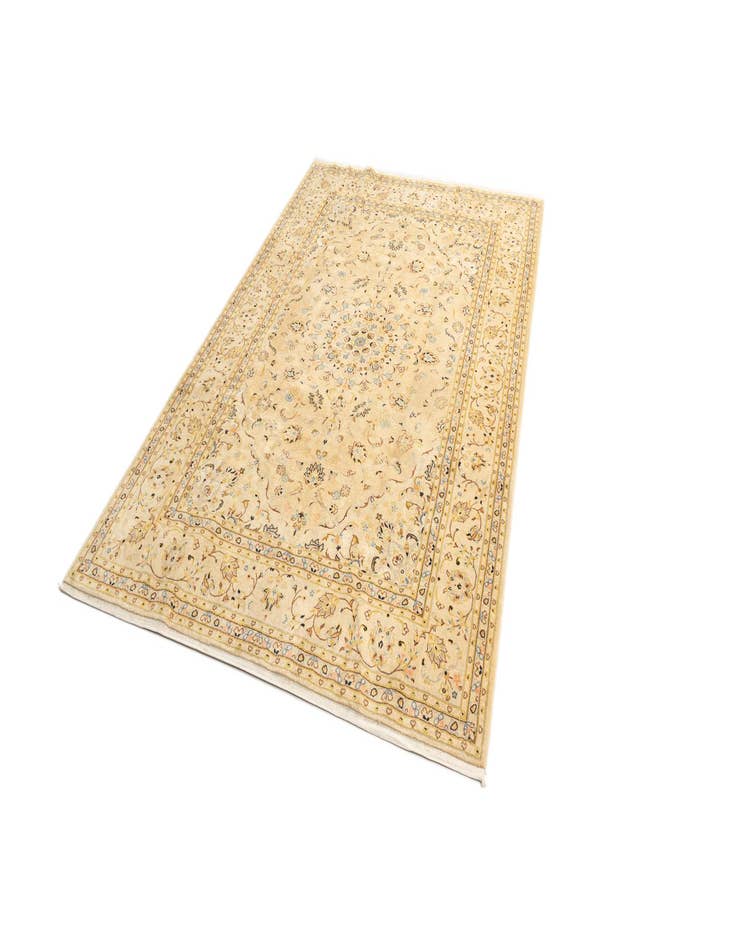 Detail image of  6' 7 x 9' 10 Kashan Rug