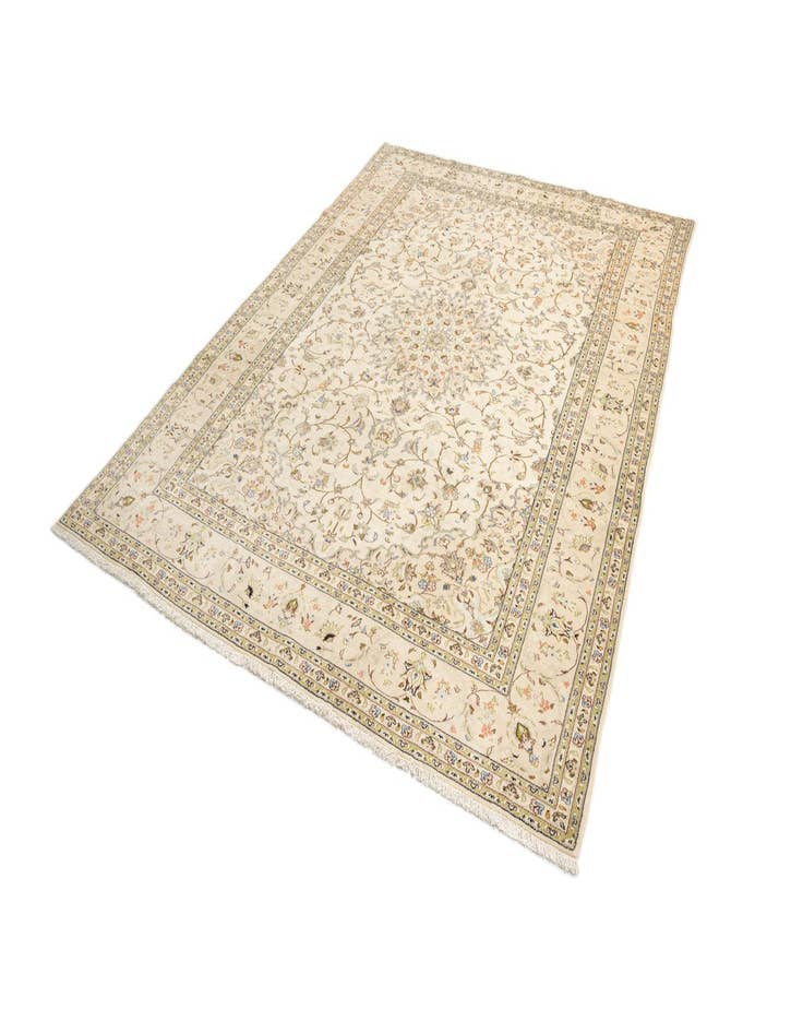 Detail image of  8' 2 x 10' 11 Kashan Wool Rug