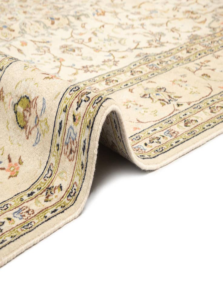 Detail image of  8' 2 x 10' 11 Kashan Wool Rug