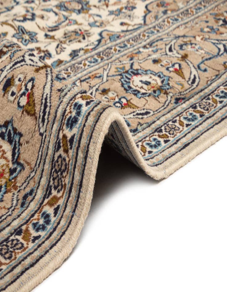 Detail image of  8' x 11' 9 Kashan Wool Rug