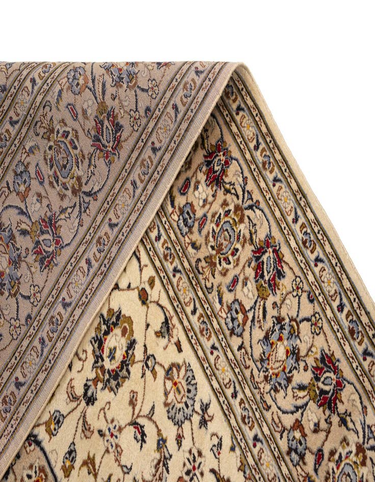 Detail image of  6' 8 x 10' Kashan Wool Rug